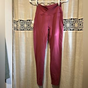 Alphalete Cross-waist Leggings